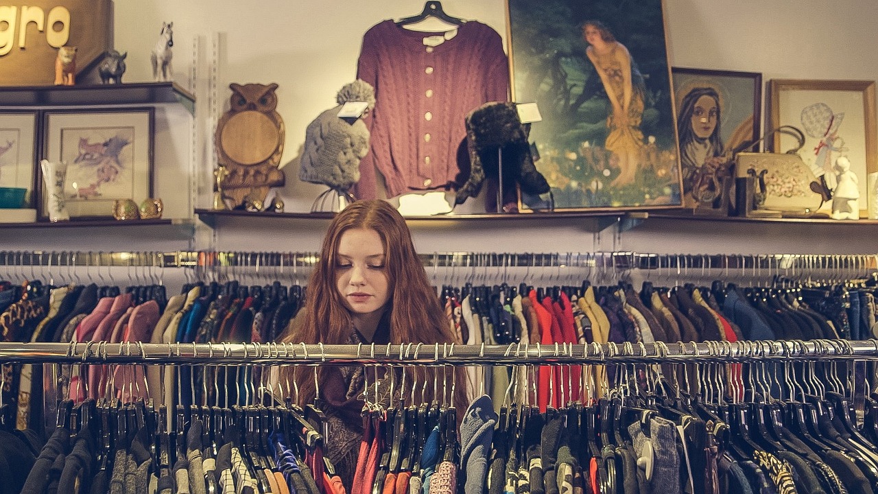 people, girl, female, lady, clothing, store, fashion, shopping, mall, picture, frames, display, store, store, shopping, shopping, shopping, shopping, mall, mall, mall, mall, mall